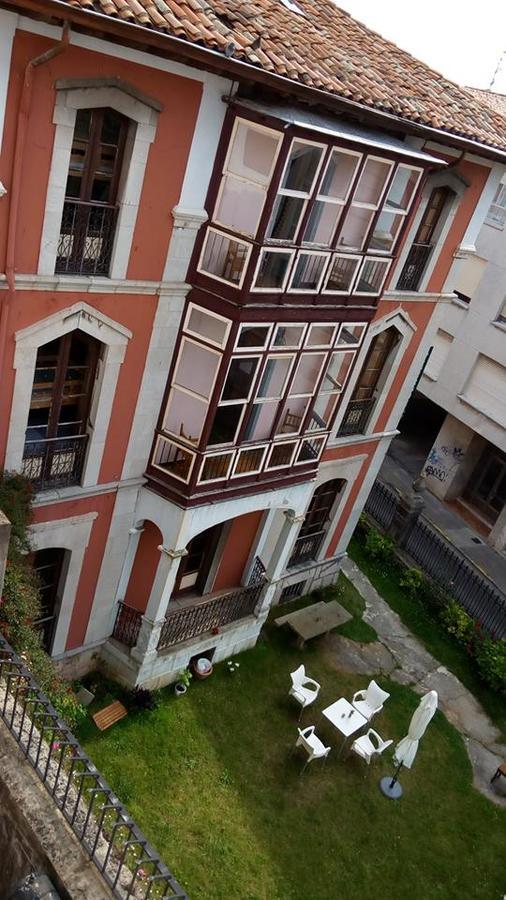 Albergue La Casona Del Peregrino Льянес Экстерьер фото